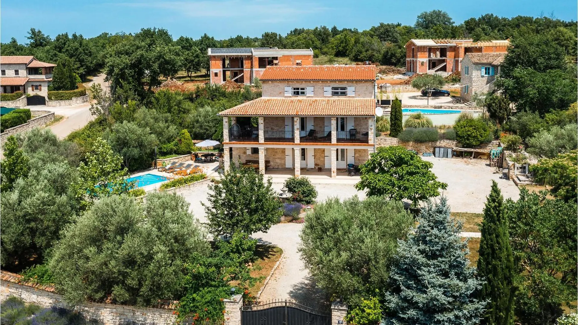 Awesome Home In Sveti Lovrec Jakici Croatia