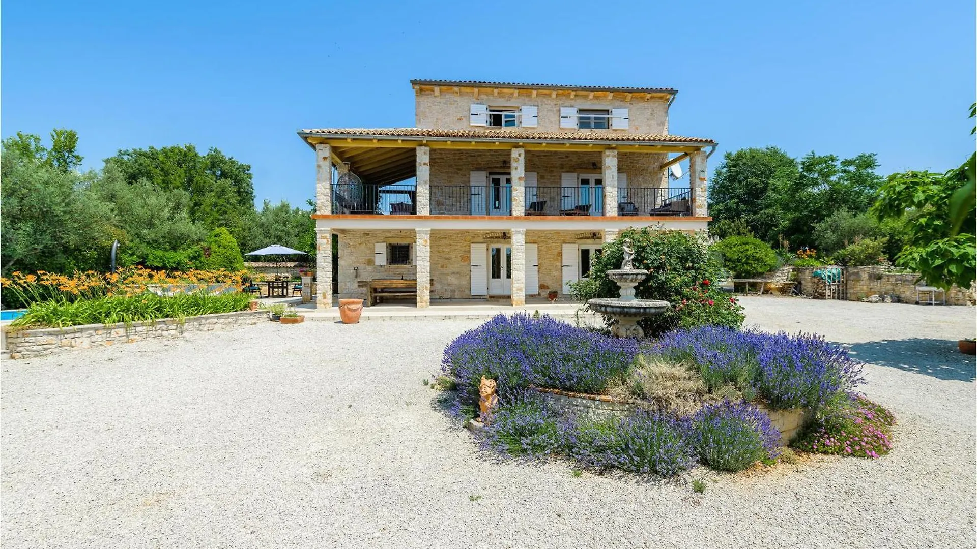 Awesome Home In Sveti Lovrec Jakici Holiday home